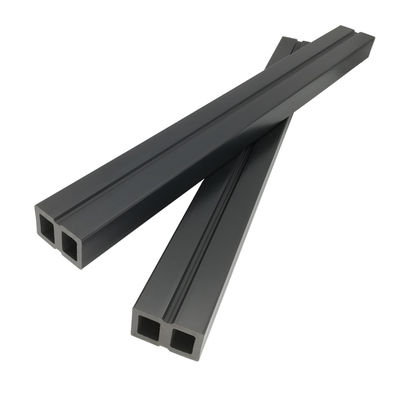anuncio publicitario plástico reciclado vigas negras de los accesorios del Decking de 50x30m m WPC