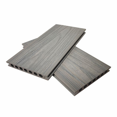 El Decking diseñado WPC de la protuberancia del Co de la prenda impermeable de la piscina artesona los 8ft