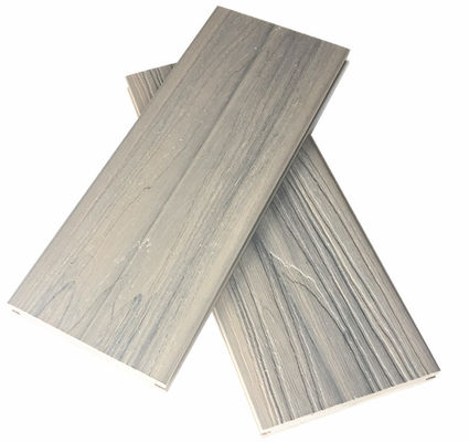 OEM de madera al aire libre del piso del Decking compuesto de la protuberancia de WPC Co de 12 pies