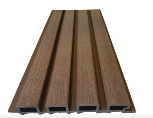 Tablero de pared compuesto plástico de madera decorativo del revestimiento exterior del panel de pared del OEM WPC
