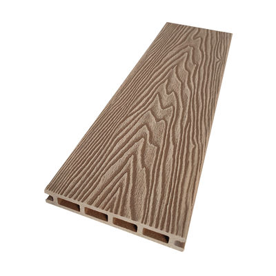 Decking grabado en relieve 3D impermeable elegante de WPC para el jardín y el balcón