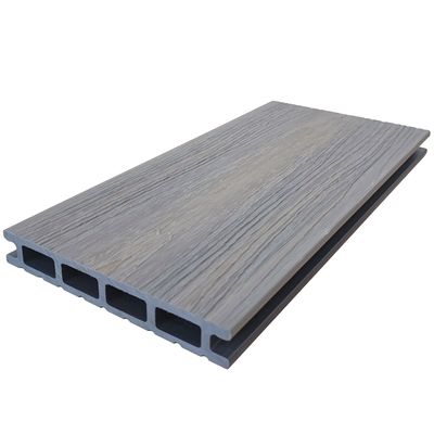 Pisos de madera decorativos diseñados con WPC de extrusión de co incombustible
