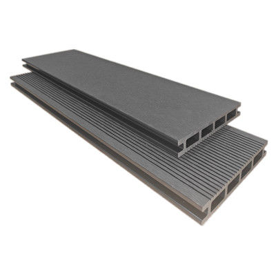 Elegante piso de WPC Red Outdoor Decor para espacio de aspecto natural