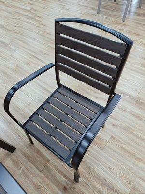 Redefine la vida al aire libre: sillas y mesas de jardín WPC premium