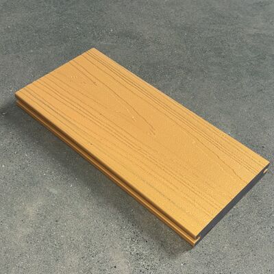 PANELES METÁLICOS DE WPC CON TERRAZAS DE LUJO PATINA GLIMMER GOLD