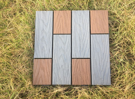 La cubierta al por mayor de DIY WPC teja el suelo al aire libre durable de los 30*30CM para el uso residencial