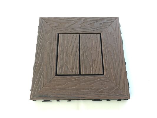 La cubierta de DIY WPC teja el suelo al aire libre del grano de madera natural de los 30*30CM para el patio casero