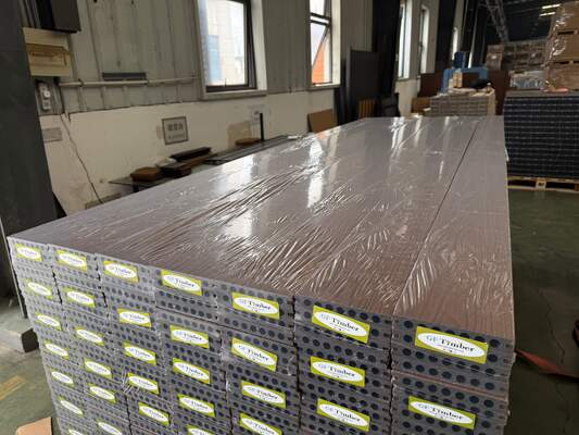 El compuesto durable del material de construcción artesona el Decking al aire libre de los muebles de WPC
