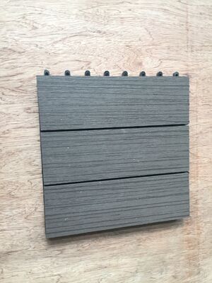 Actualización de bricolaje para pisos de balcones interiores de 30x30 cm para losas de concreto en horas