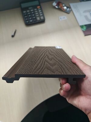 Revestimiento de pared de WPC de coextrusión impermeable de 25 mm